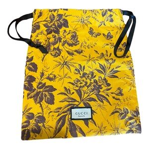 Gucci Ambrosia Fiori Dust Bag Black & White With Drawstring.